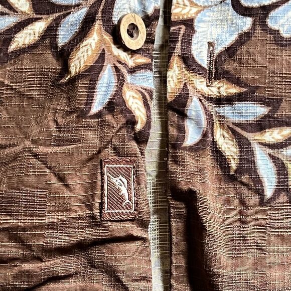 Tommy Bahama Silk Hawaiian Shirt - Picture 5 of 9